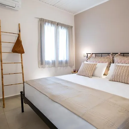 Edward Art Boutique Hotel