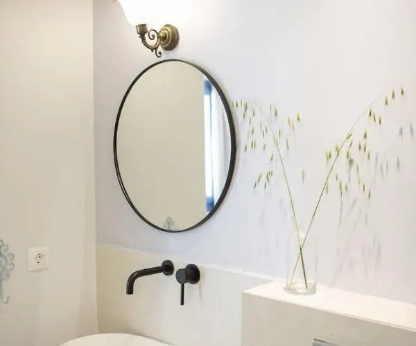 Edward Art Boutique Szálloda