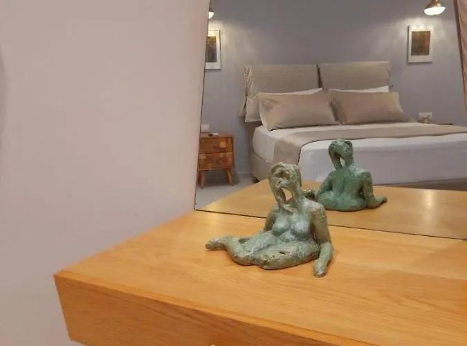 Edward Art Boutique *